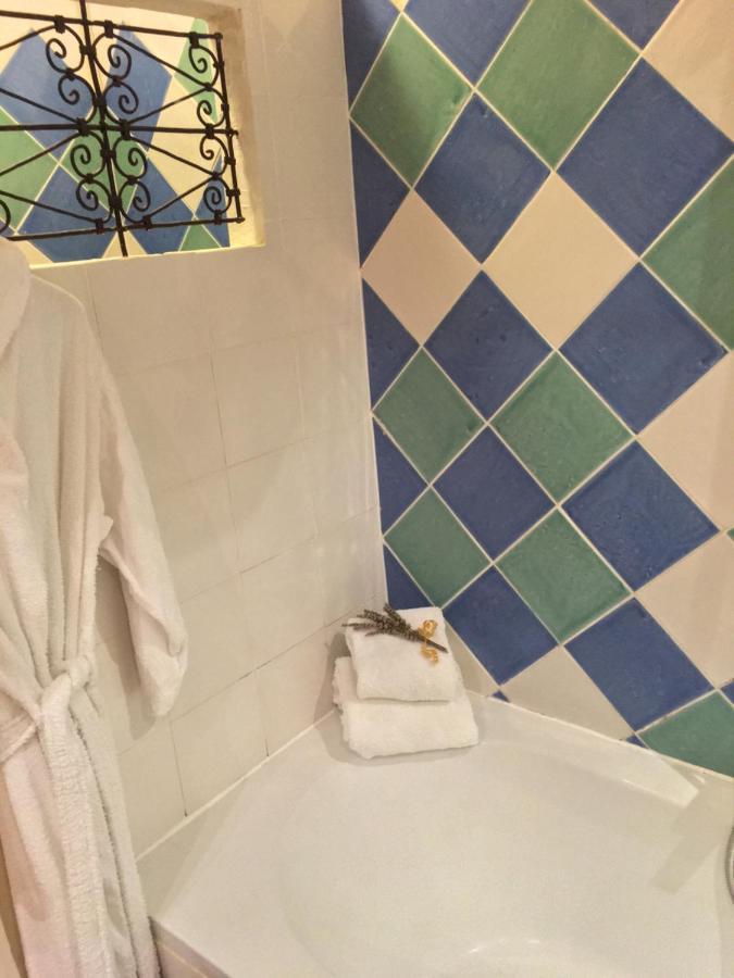 Bed and Breakfast Domaine A Marmande Berdoues Exterior foto
