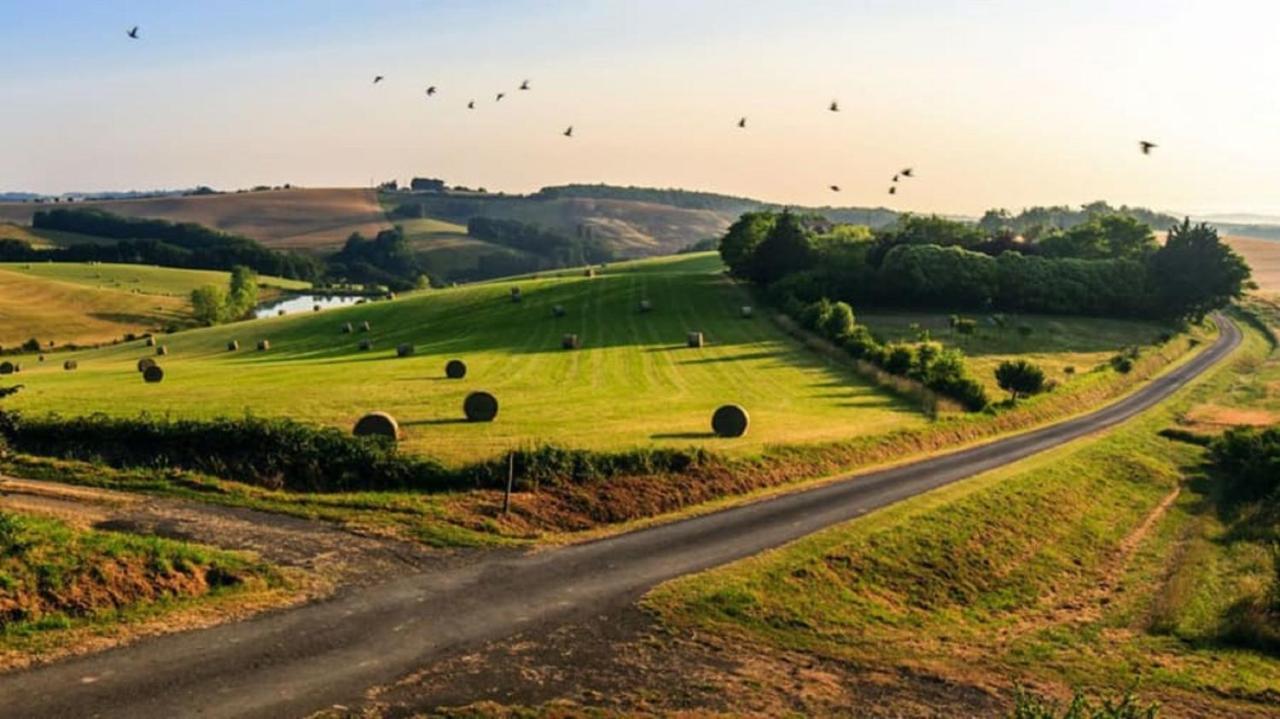 Bed and Breakfast Domaine A Marmande Berdoues Exterior foto