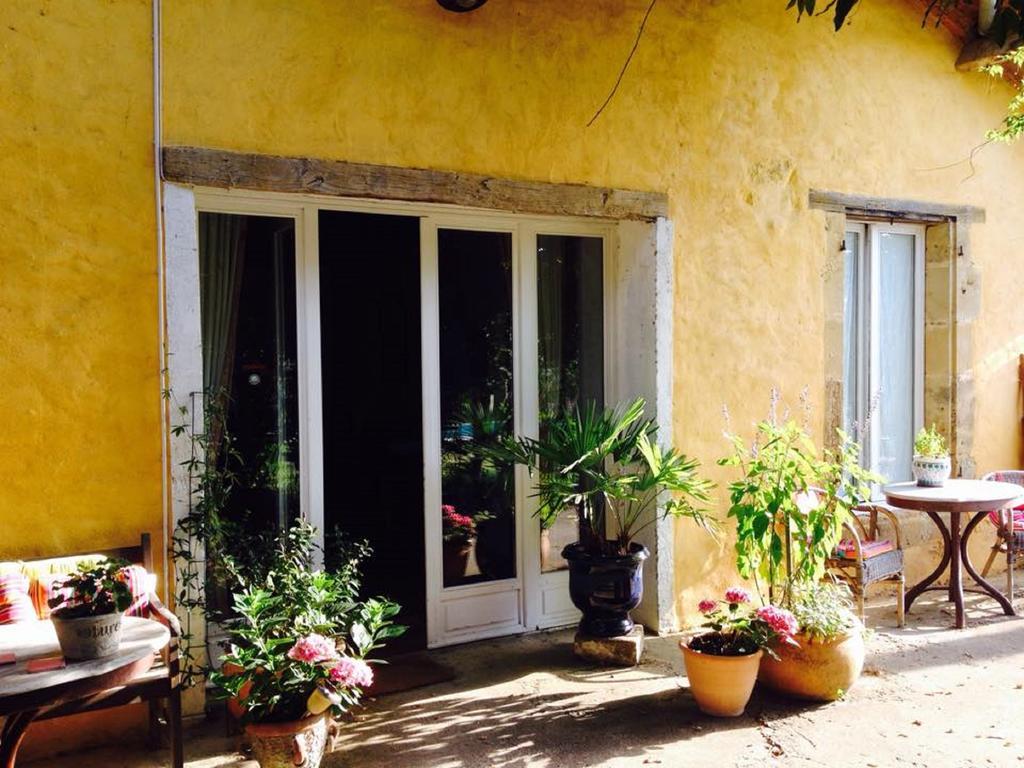 Bed and Breakfast Domaine A Marmande Berdoues Exterior foto