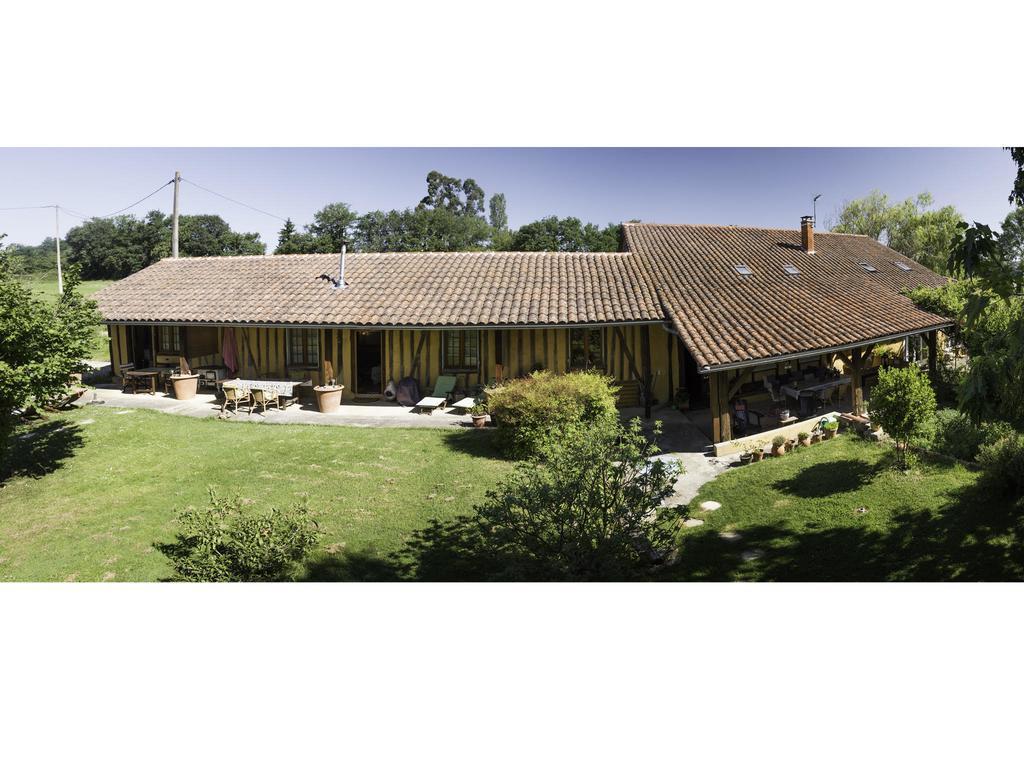 Bed and Breakfast Domaine A Marmande Berdoues Exterior foto
