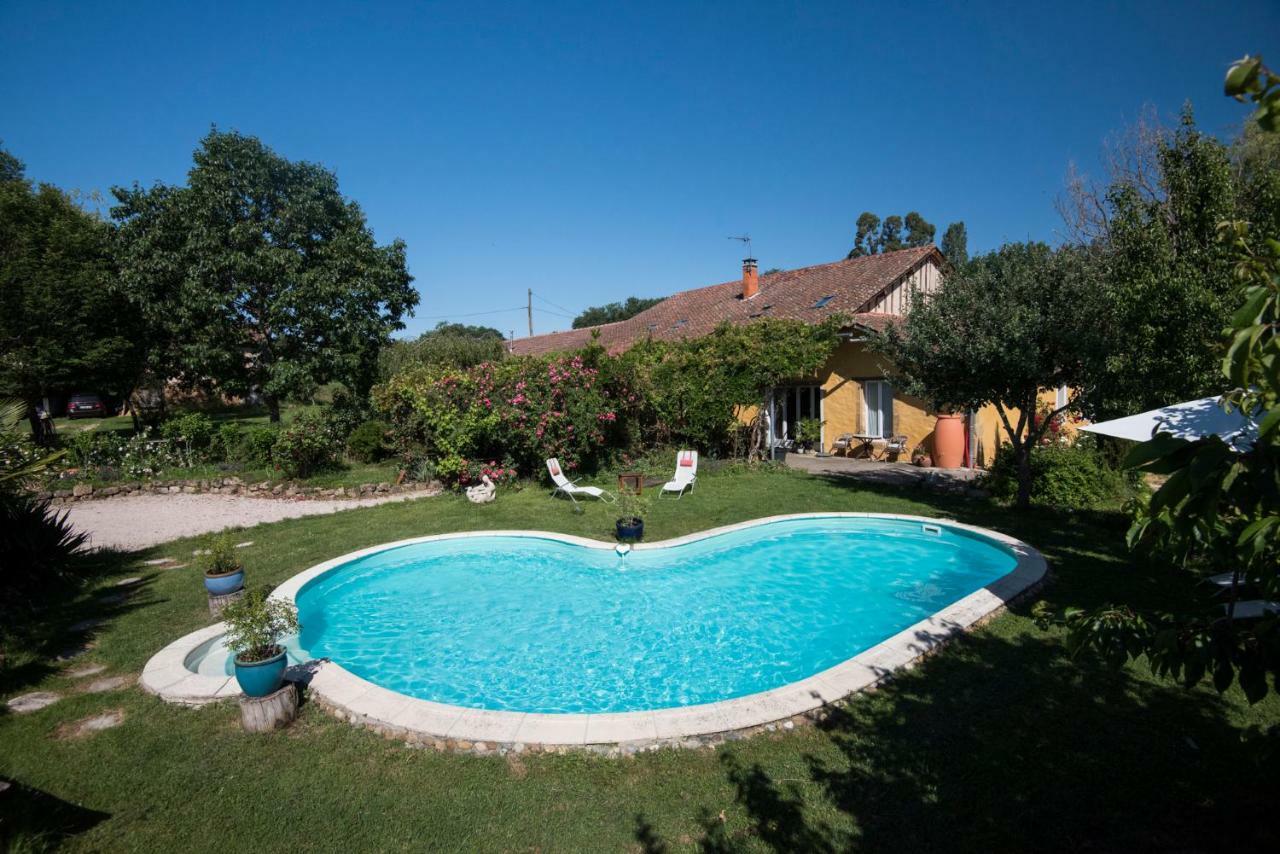 Bed and Breakfast Domaine A Marmande Berdoues Exterior foto